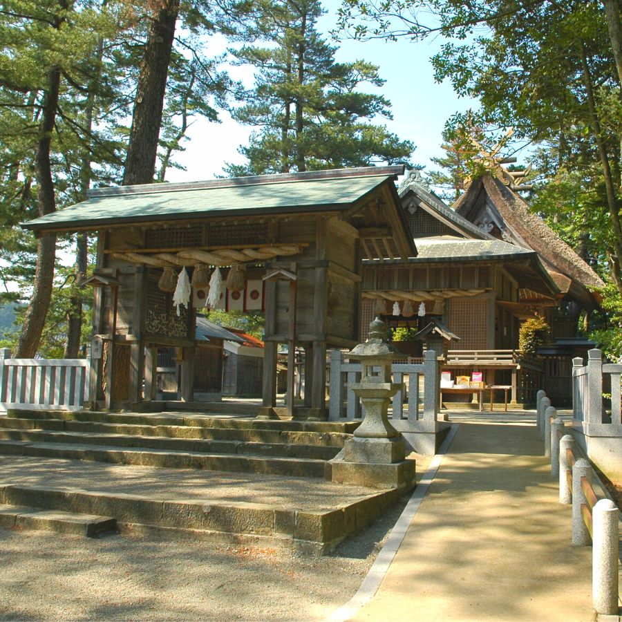 【秋】“神々の島 隠岐”その歴史と文化に迫る隠岐4島史跡めぐり（2泊3日）